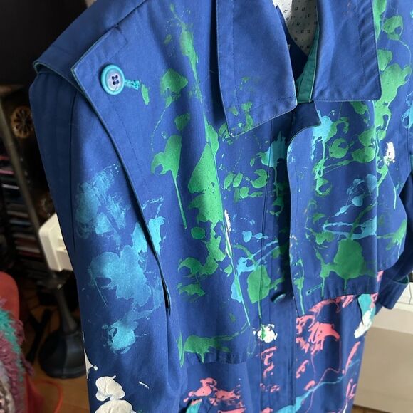Vintage London Towne Navy Painted Trench with Pink and Green Accents 10M - Picture 14 of 15